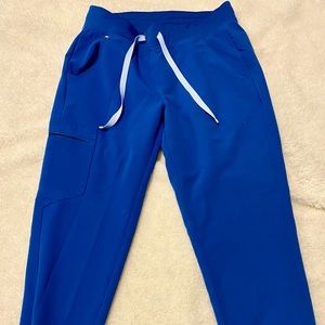 Figs Zamora Jogger Scrub Pant in Royal Blue